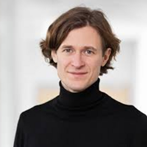 This image shows Henrik Maihack